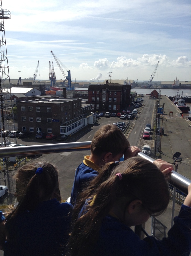 KS1 Visit to AB Ports March 2024